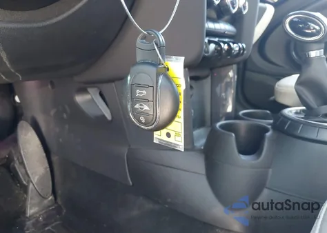 2017 Mini Convertible Cooper z USA, uszkodzony, nr VIN WMWWG5C36H3C99416